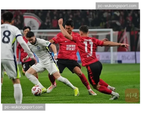 消息:成都蓉城 vs 武汉三镇比赛因天气原因延期举行 消息:成都蓉城 vs 武汉三镇比赛因天气原因延期举行